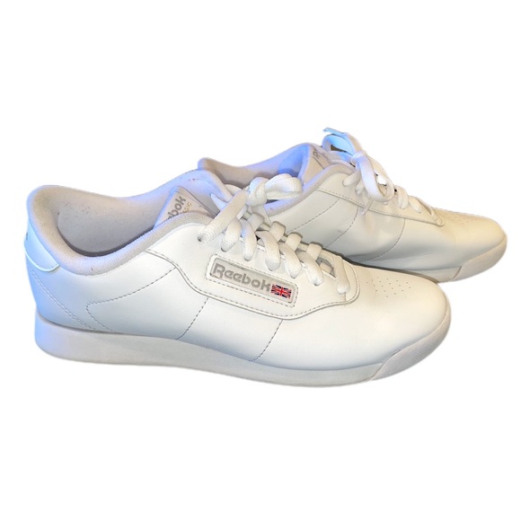 Reebok Classics - Picture 2 of 6